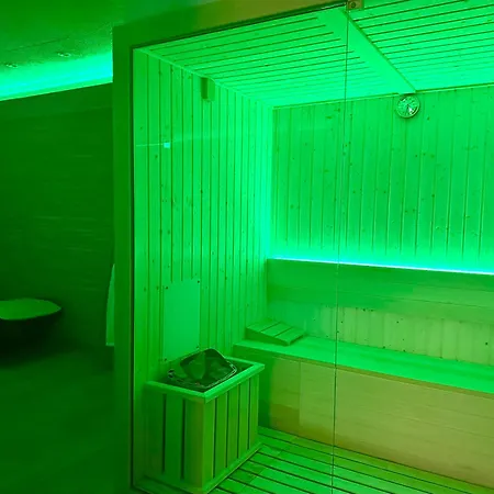 Apartamentos&spa Mundakaport מלון דירות מונדקה