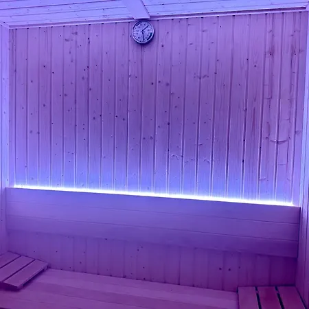 Apartamentos&spa Mundakaport מלון דירות