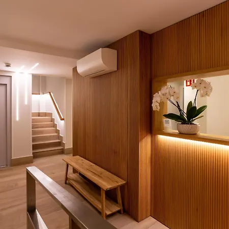 Apartamentos&spa Port Aparthotel
