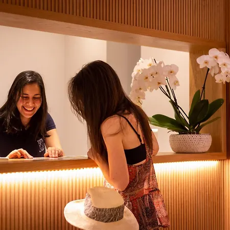 Aparthotel Apartamentos&spa Mundakaport 4*