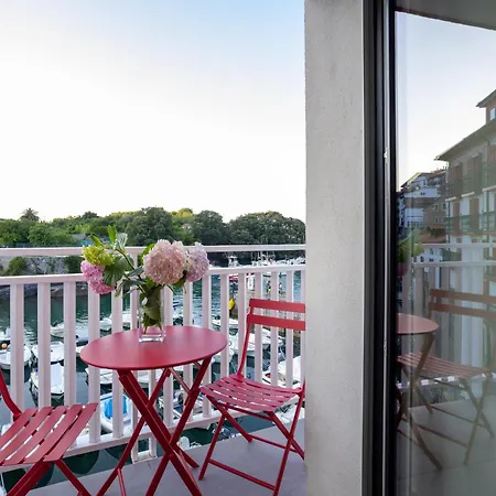 Apartamentos&spa Mundakaport *